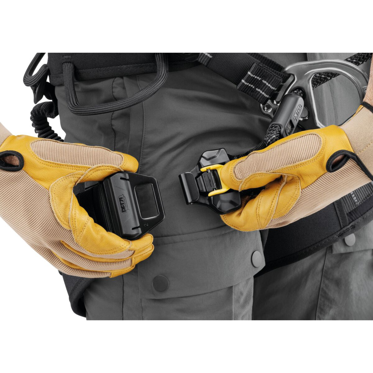 Petzl Sequoia zit harnas voor boomverzorging met dubbele touw aansluiting